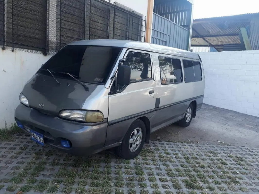 Descargar Catalogo de Partes HYUNDAI H1 2002 AutoPartes y Refacciones