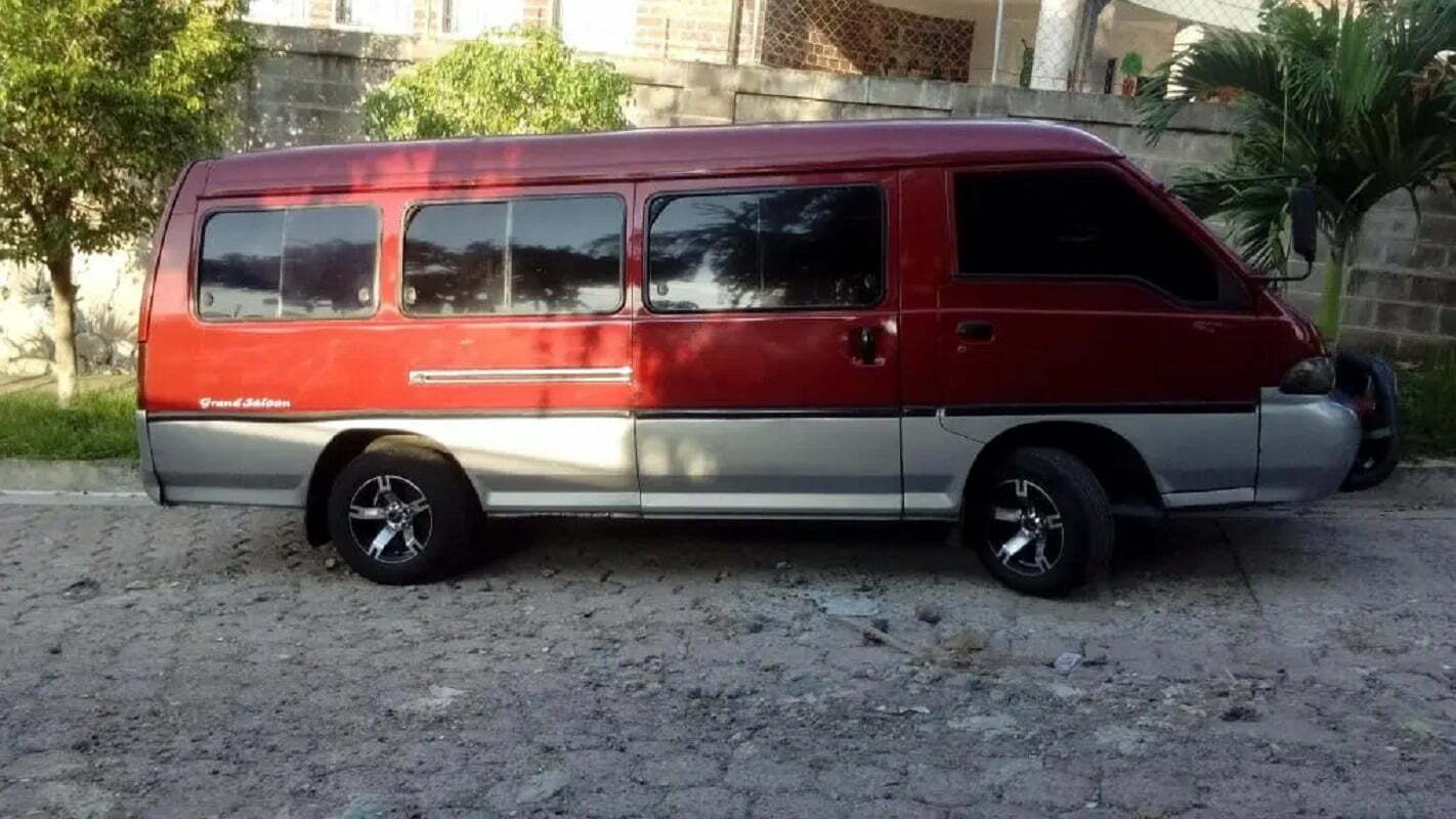 Descargar Catalogo de Partes HYUNDAI H100 1997 AutoPartes y Refacciones