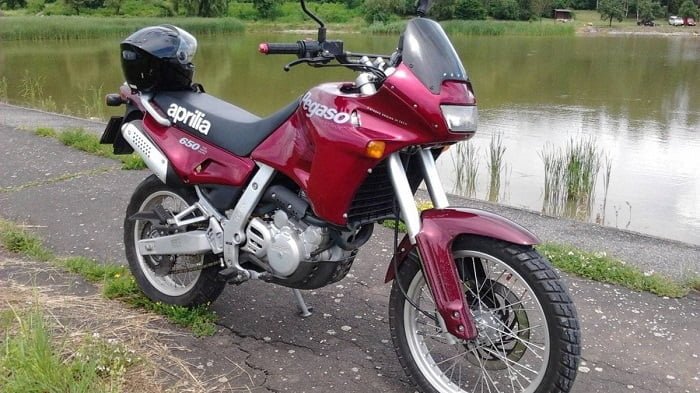 Descargar Manual Moto APRILIA Pegaso 655 1995 Reparación y Servicio