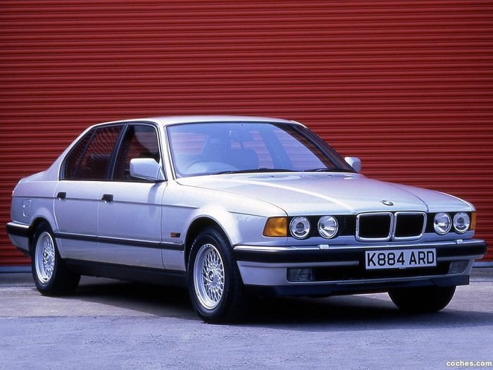 Diagramas Eléctricos BMW Serie 7 E32 1986 - Bandas de Tiempo y Distribución