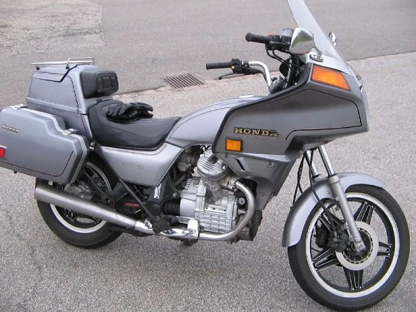 Descargar Manual Moto Honda GL 500 Silverwing Reparación y Servicio