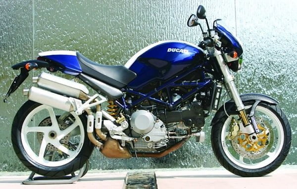 Descargar Manual de Moto Ducati Monster S4R 2004 DESCARGAR GRATIS