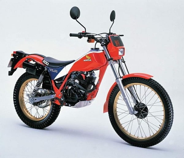 Descargar Manual Moto Honda TLR 200 R 1987 Reparación y Servicio