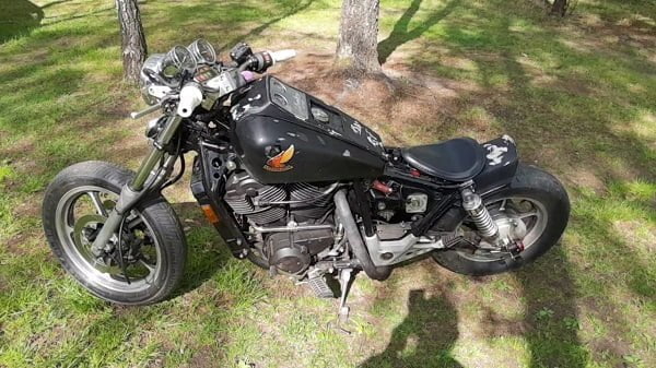 Manual Moto Honda VT 1100 1985 Reparación y Servicio