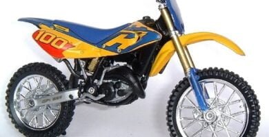 Descargar Manual Moto Husqvarna CR 125 2004 DESCARGAR GRATIS