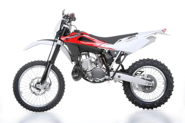 Descargar Manual Moto Husqvarna WR 250 2002 de Usuario Descarga en PDF GRATIS