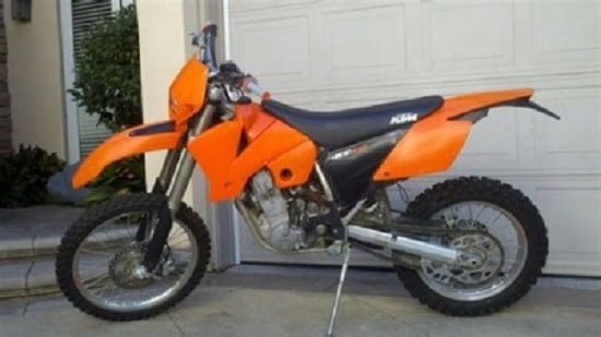 Descargar Manual Moto KTM 400 2004 Reparación y Servicio