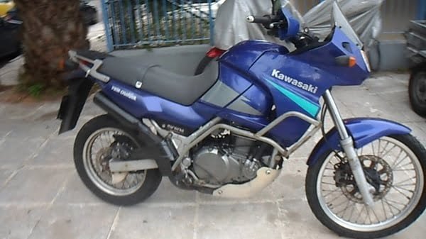 Descargar Manual Moto Kawasaki KLR 500 1996 Reparación y Servicio