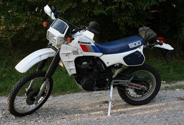Manual Moto Kawasaki KLR 600 1990 Reparación y Servicio