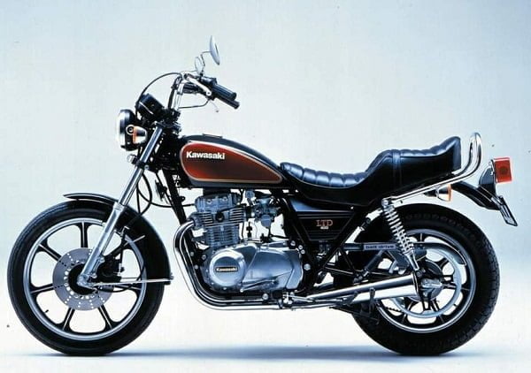 Descargar Manual Moto Kawasaki Z 400 1983 Reparación y Servicio