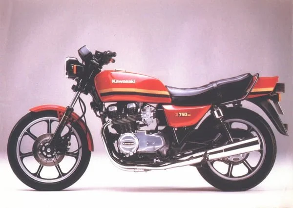 Manual Moto Kawasaki Z 550 1985 Reparación y Servicio