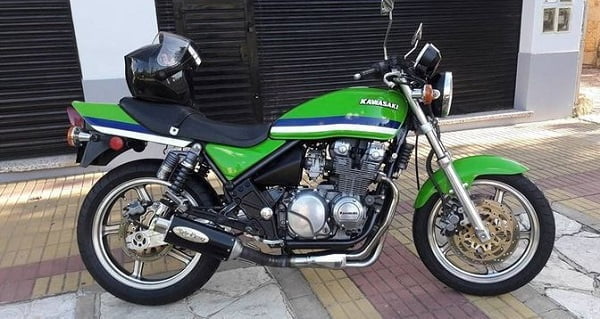 Descargar Manual Moto Kawasaki ZR 550 Zephyr 1991 Reparación y Servicio