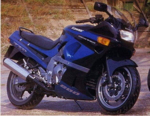 Manual Moto Kawasaki ZZR 600 1993 Reparación y Servicio