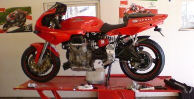 Descargar Manual Moto Guzzi 1100 Sport IE 1999 DESCARGAR GRATIS