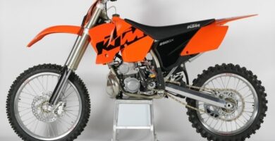 Descargar Manual Moto KTM 250 EXC 2003 Reparación y Servicio