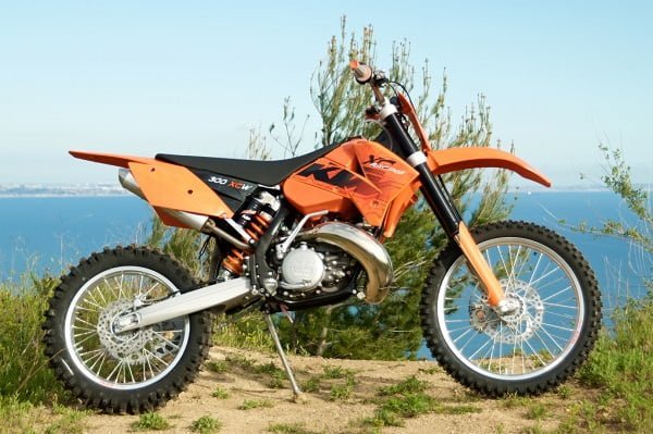 Descargar Manual Moto KTM 300 XC 2006 DESCARGAR GRATIS