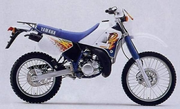 Descargar Manual Moto Yamaha DT 125 R 1994 Reparación y Servicio