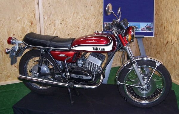 Descargar Manual Moto Yamaha RD 350 1973 DESCARGAR GRATIS