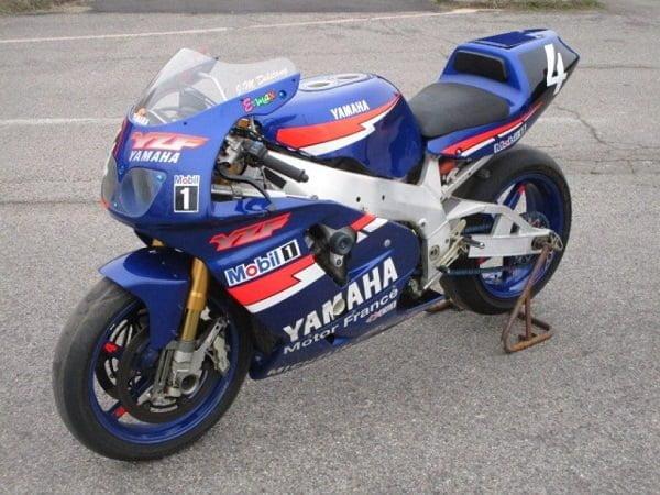 Descargar Manual Moto Yamaha YZF 750 R 1997 Reparación y Servicio