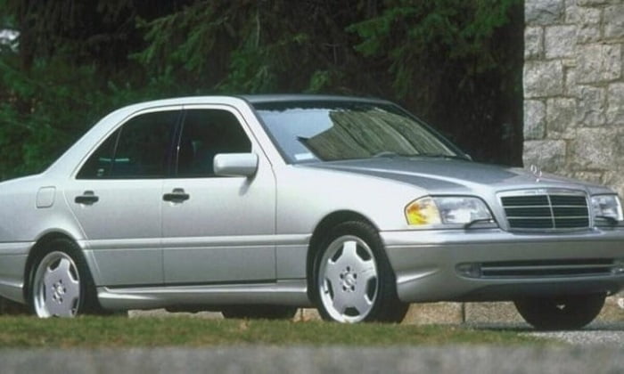 Diagramas Eléctricos Mercedez Benz Clase C 2001 – Bandas de Tiempo y Distribución