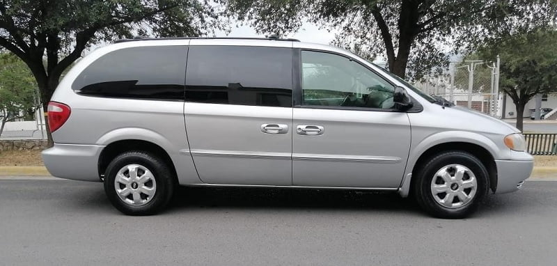 Descargar Manual Chrysler Town & Country 2002 de Reparación PDF GRATIS