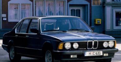 Descargar Manual PDF BMW 725 1981 de Reparación DESCARGA GRATIS