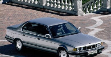 Descargar Manual PDF BMW 725 1986 de Reparación DESCARGA GRATIS