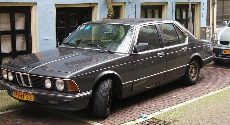 Descargar Manual PDF BMW 728i 1984 de Reparación DESCARGA GRATIS