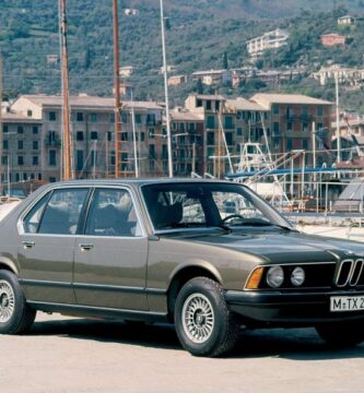 Descargar Manual PDF BMW 730 1978 de Reparación DESCARGA GRATIS