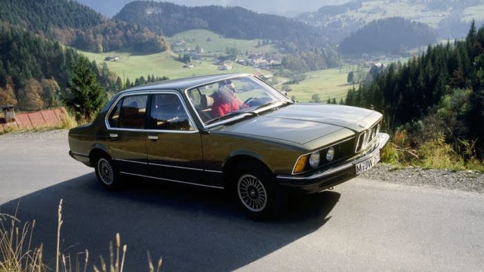 Descargar Manual PDF BMW 730 1983 de Reparación DESCARGA GRATIS