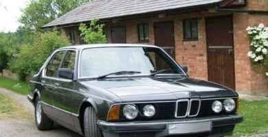 Descargar Manual PDF BMW 732i 1982 de Reparación DESCARGA GRATIS