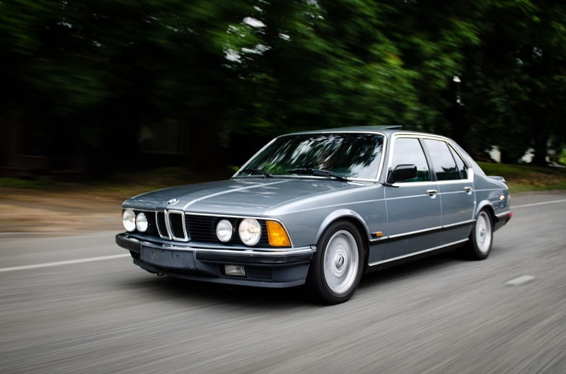 Descargar Manual PDF BMW 733i 1986 de Reparación DESCARGA GRATIS