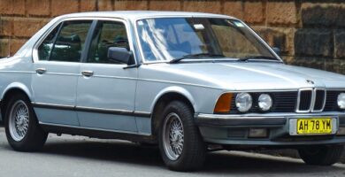 Descargar Manual PDF BMW 735i 1983 de Reparación DESCARGA GRATIS