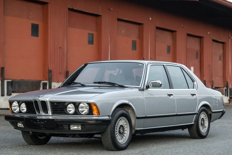 Descargar Manual PDF BMW 745i 1982 de Reparación DESCARGA GRATIS