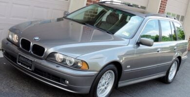 Descargar Manual PDF BMW Serie 5 Sport Wagon 2002 de Reparación DESCARGA GRATIS