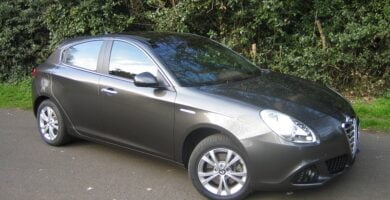 Catalogo de Partes Alfa Romeo Giulietta 2002 AutoPartes y Refacciones