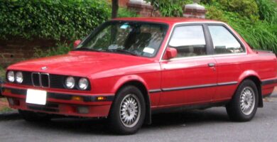 Descargar Manual PDF BMW 118i 1989 de Reparación DESCARGA GRATIS