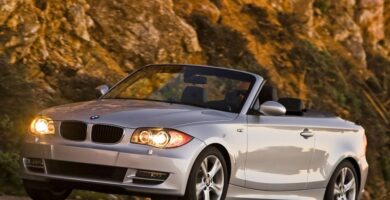 Descargar Manual PDF BMW 128i Convertible 2008 de Reparación DESCARGA GRATIS