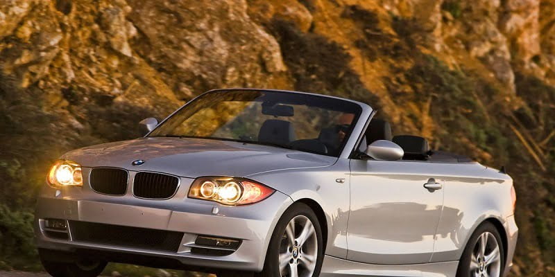 Descargar Manual PDF BMW 128i Convertible 2008 de Reparación DESCARGA GRATIS