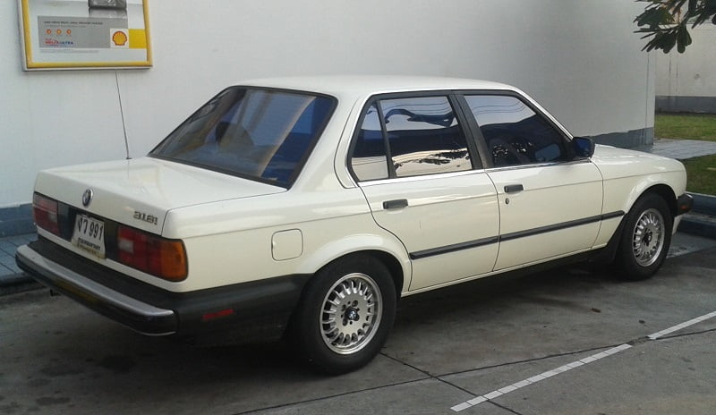 Descargar Manual PDF BMW 318is 1987 de Reparación DESCARGA GRATIS