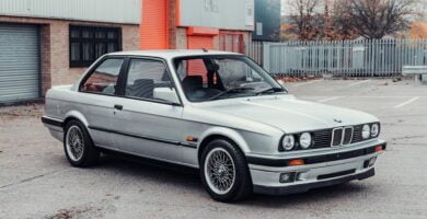 Descargar Manual PDF BMW 318is 1990 de Reparación DESCARGA GRATIS