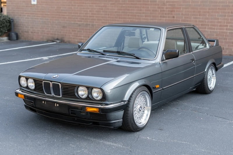 Descargar Manual PDF BMW 320i 1985 de Reparación DESCARGA GRATIS