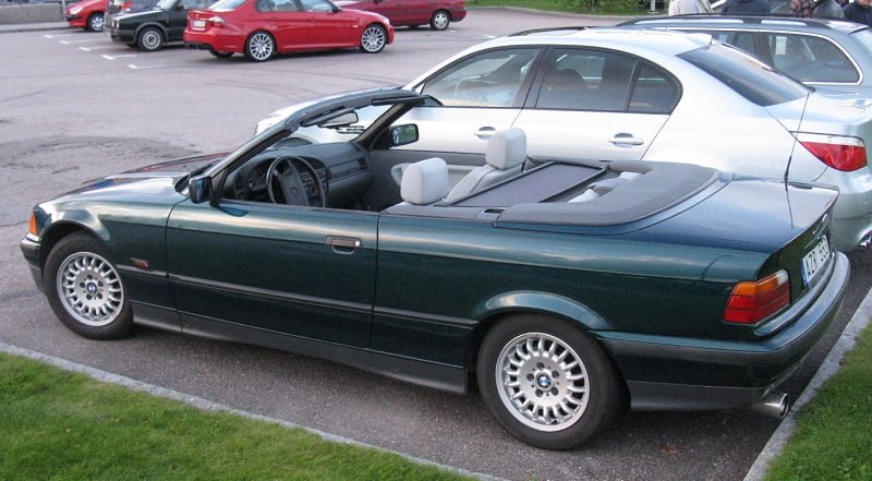 Descargar Manual PDF BMW 320i Convertible 1993 de Reparación DESCARGA GRATIS