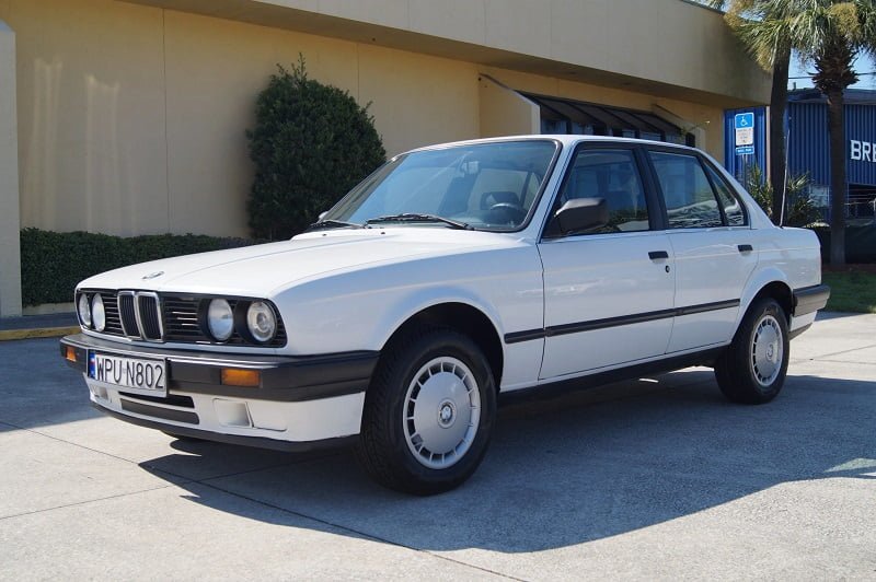 Descargar Manual PDF BMW 324d 1988 de Reparación DESCARGA GRATIS