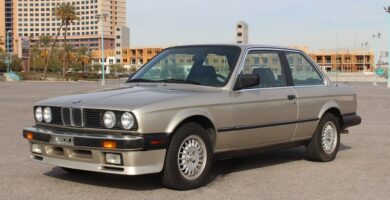 Descargar Manual PDF BMW 325ix 1986 de Reparación DESCARGA GRATIS