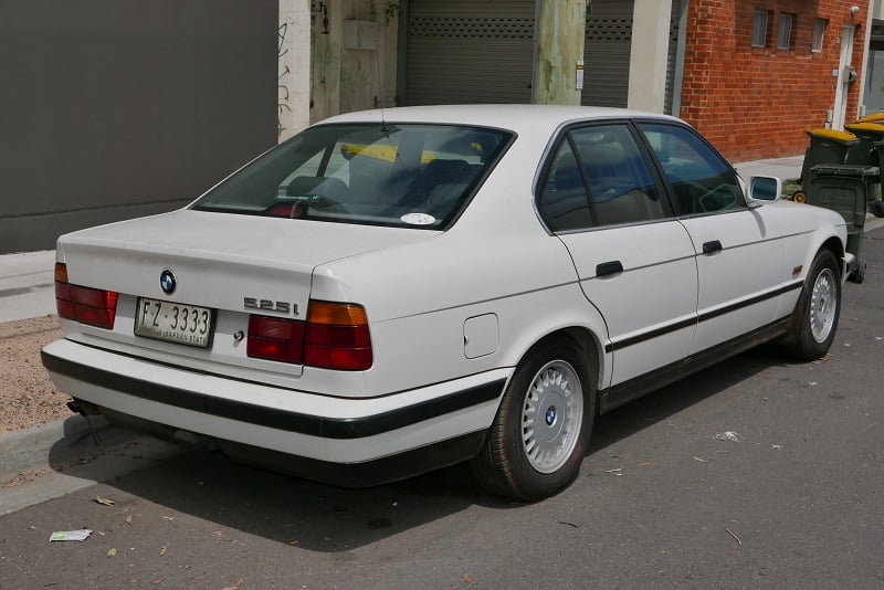 Descargar Manual PDF BMW 525i 1989 de Reparación DESCARGA GRATIS