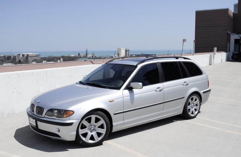 Descargar Manual PDF BMW 325i Touring 2004 de Reparación DESCARGA GRATIS