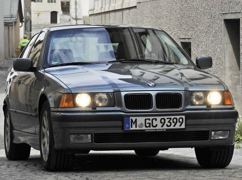 Descargar Manual PDF BMW 325td 1993 de Reparación DESCARGA GRATIS