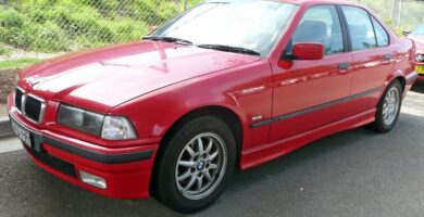 Descargar Manual PDF BMW 325tds 1993 de Reparación DESCARGA GRATIS