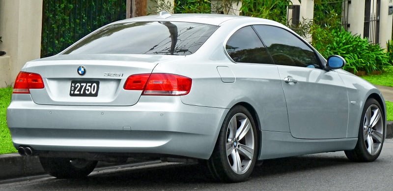 Descargar Manual PDF BMW 325xi Coupe 2006 de Reparación DESCARGA GRATIS